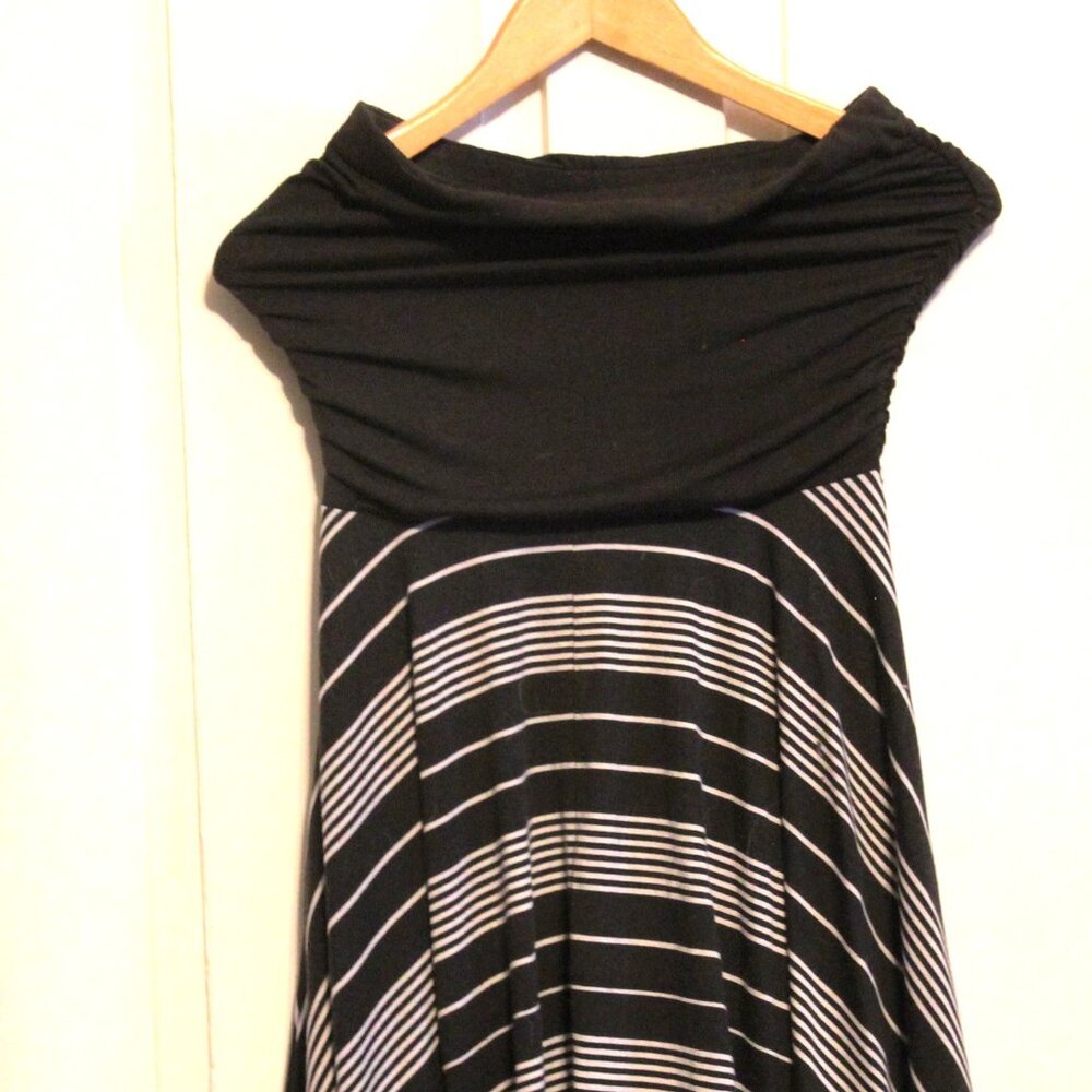 Black and White Strapless Dress